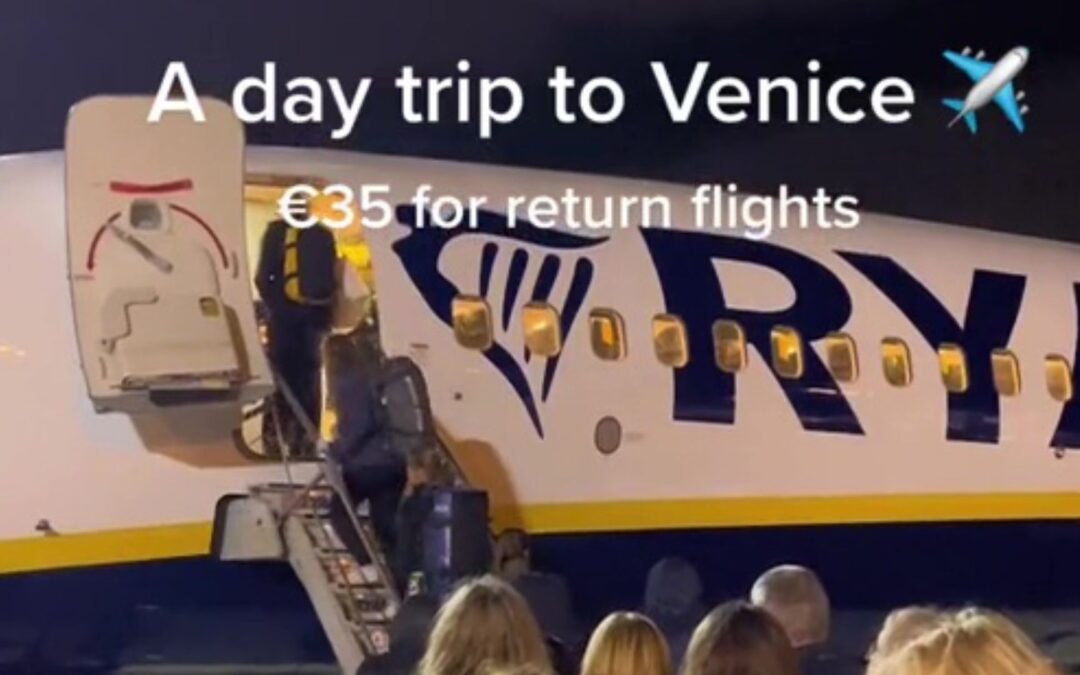 We’re travel fans & went to Venice on a day trip for just €35 – here’s how