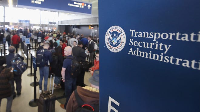 Thanksgiving travel tips for Memphis airport passengers